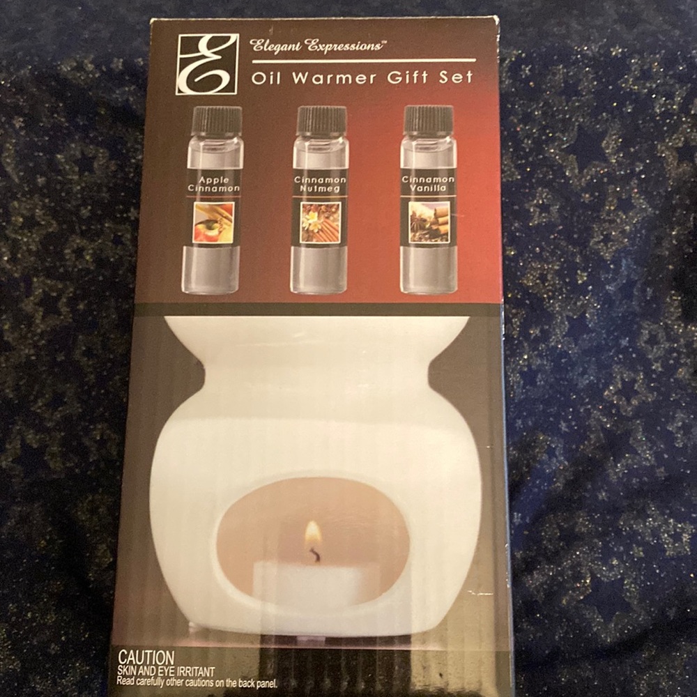 Oil warmer gift set by Elegant Expressions new in box